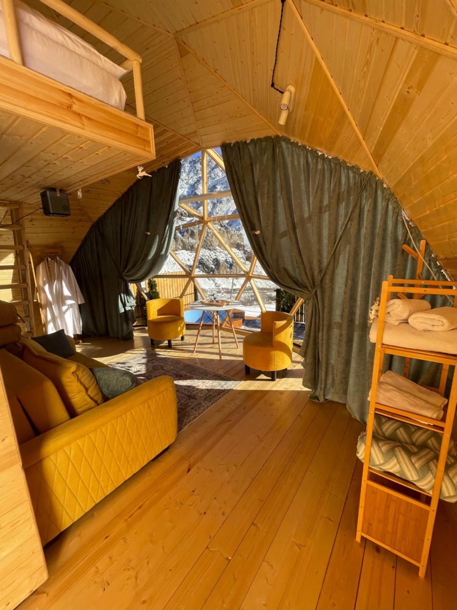 Gabua Glamping Vila Kazbegi Exterior foto