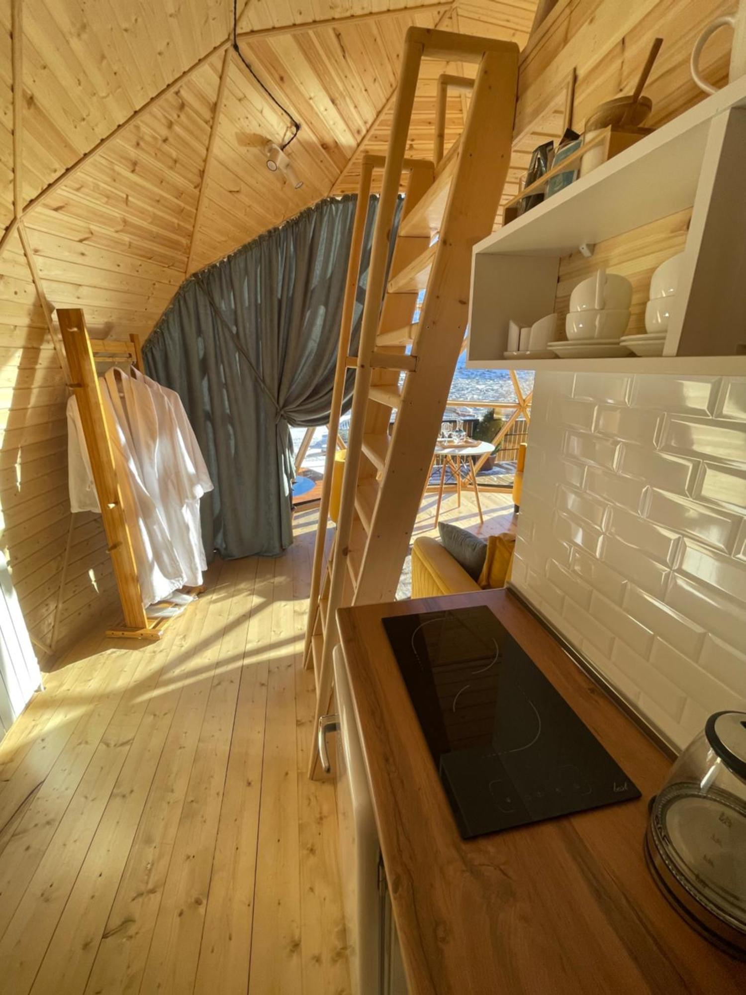Gabua Glamping Vila Kazbegi Exterior foto